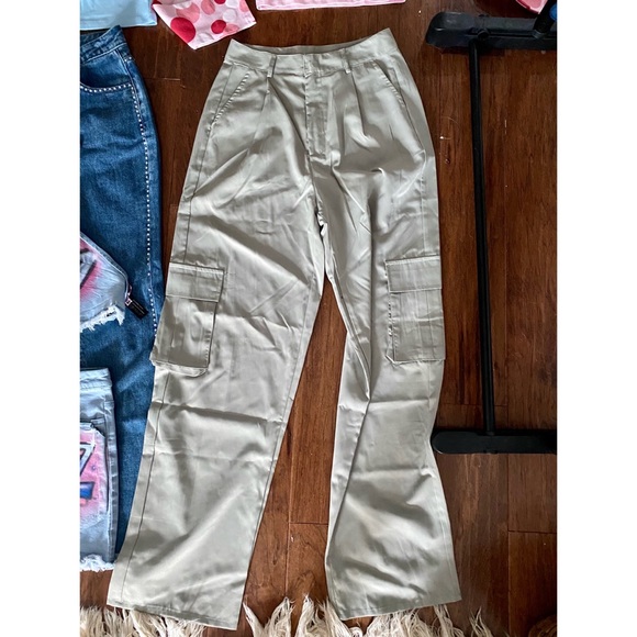 Dolls Kill/Daisy Street Full Bratz Clothing Bundle - Picture 8 of 11